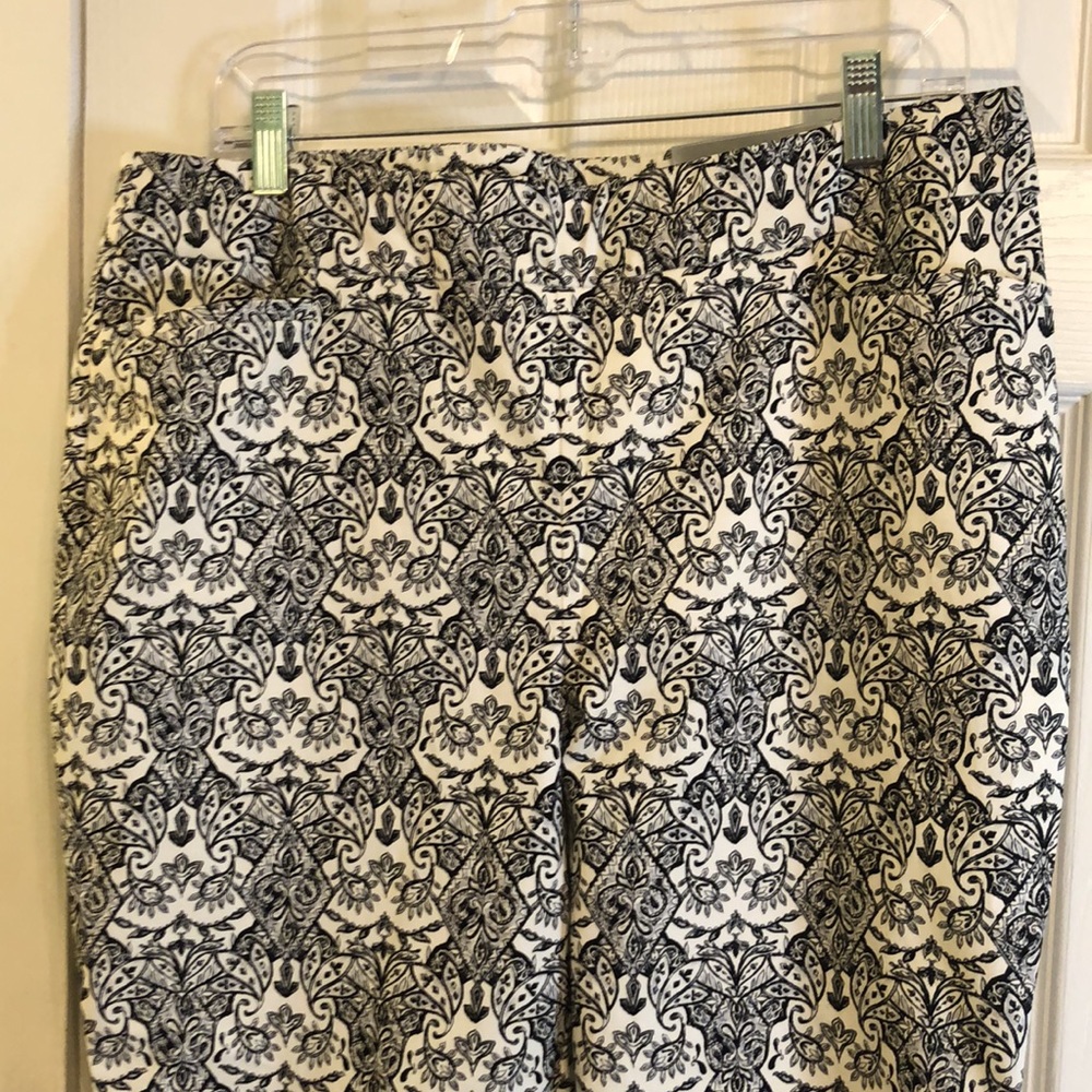 Chicos Bridgette Slim Leg Pants - Picture 3 of 6